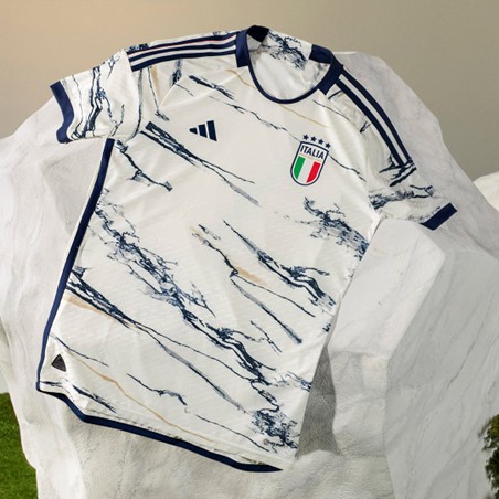 Top 10 - As camisas mais bonitas de 2023 - FutFanatics